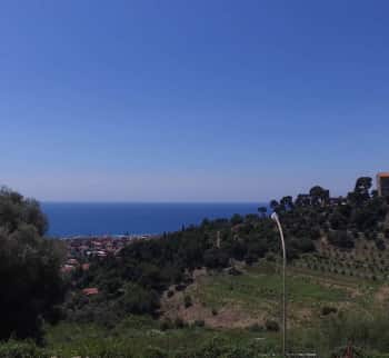 Terrain à Bordighera avec projet de villas et vue sur la mer
