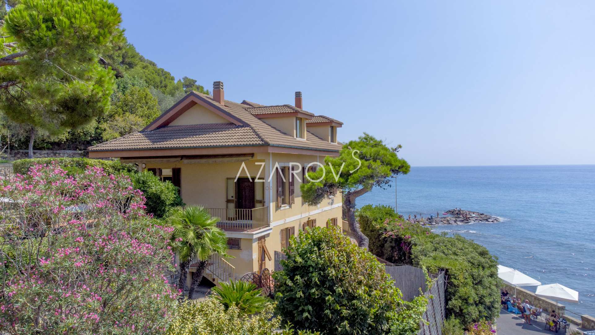 Villa en première ligne de plage en Italie